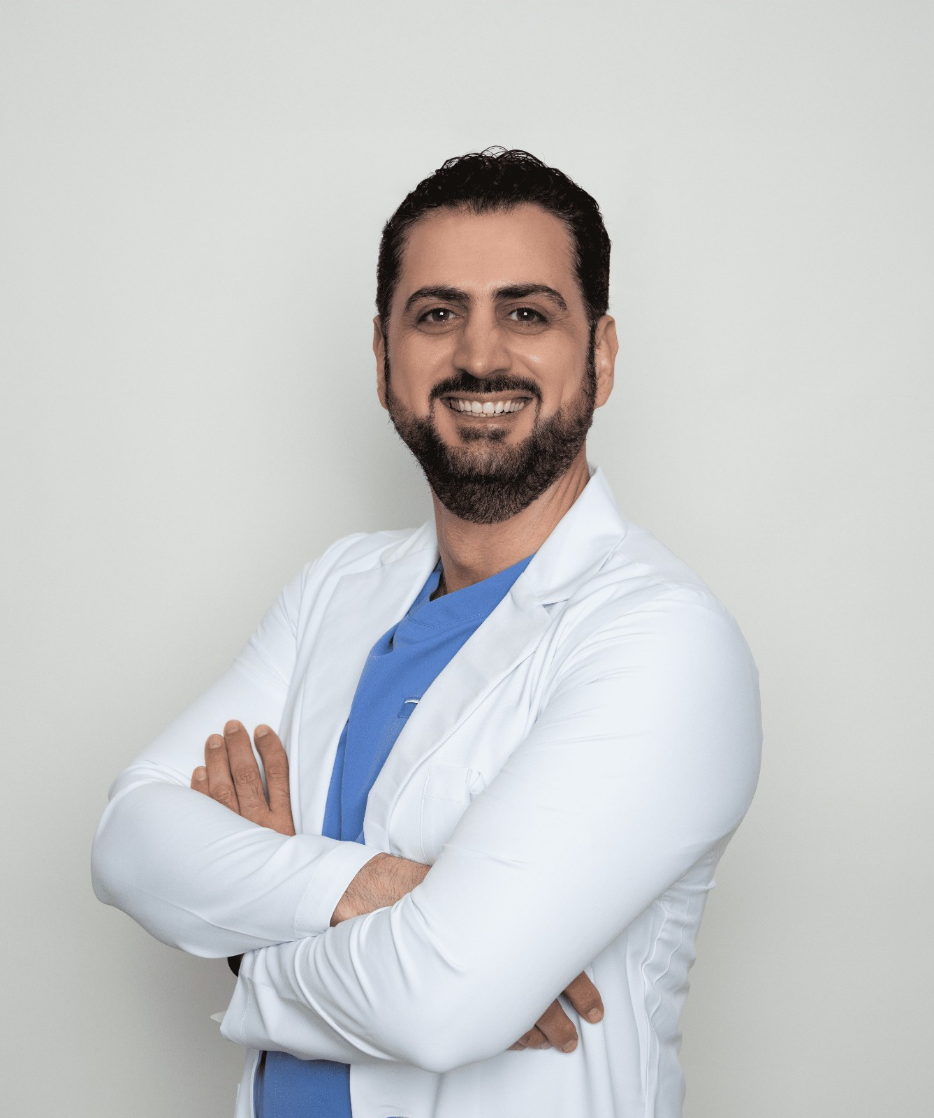 تمام صقر